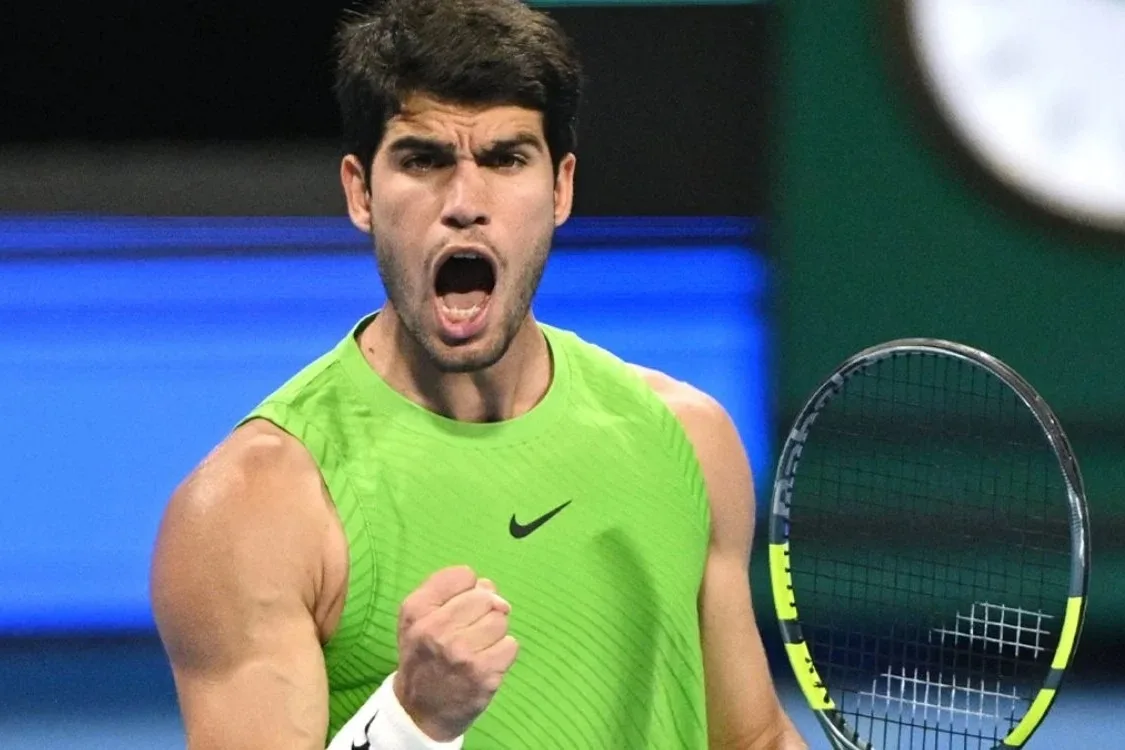 Alcaraz ngược dòng ngoạn mục, Sinner bị loại ở tứ kết Qatar Open 2026