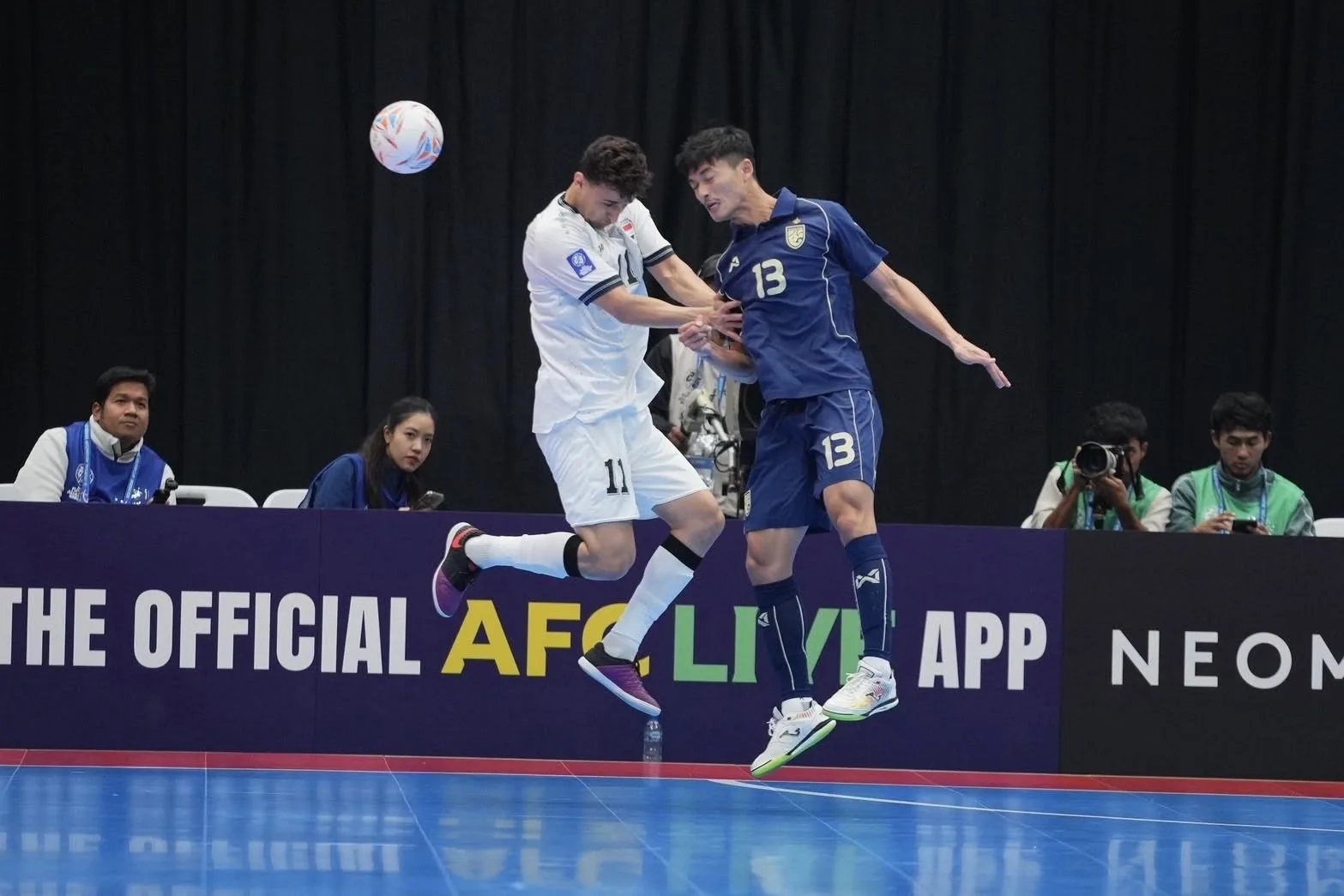 Bất ngờ đánh bại futsal Thái Lan, Iraq vào bán kết giải châu Á gặp Iran